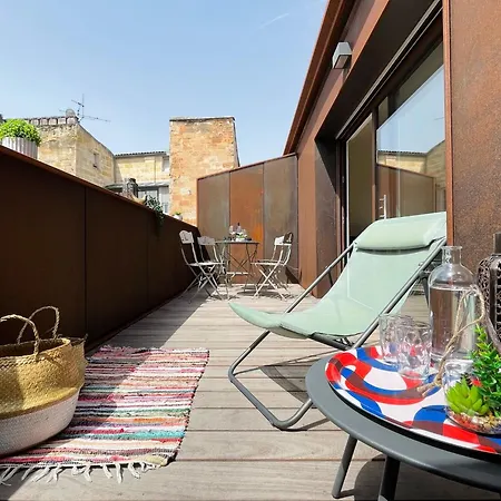Apartment Splendide Duplex Saint-michel - Terrasse & Garage - 4,91 Sur 5 Avec 90 Avis Bordeaux